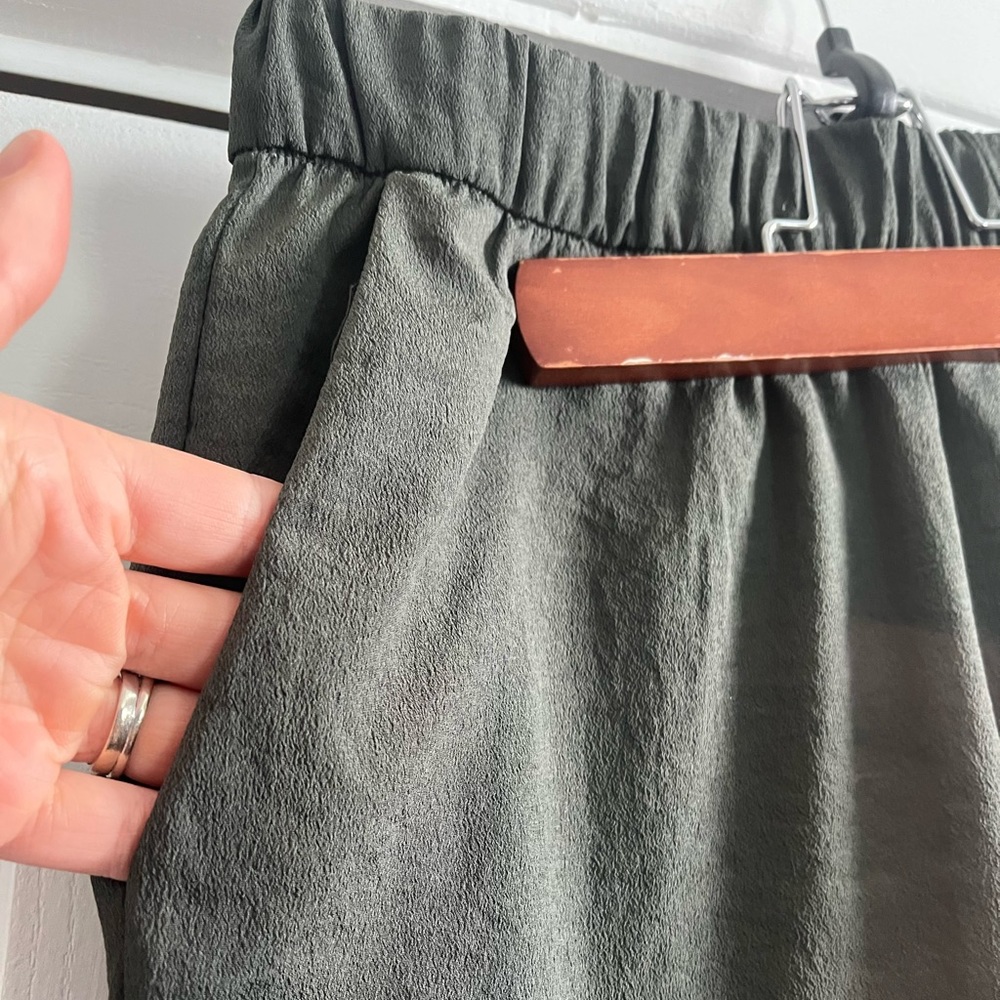H&M olive green pants